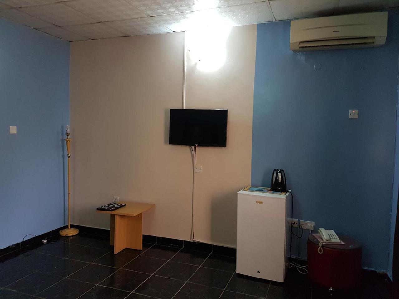 Chamcce Hotel Ajao Lagos Luaran gambar