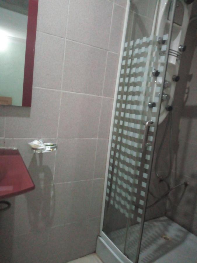 Chamcce Hotel Ajao Lagos Luaran gambar